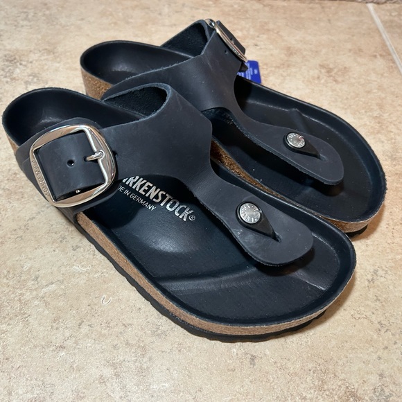 NWT🌷Birkenstock Gizeh Big Buckle Black Sandal - Picture 2 of 5